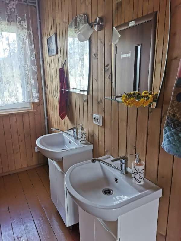 Рада Дараба Hotel Krasnik Luaran gambar