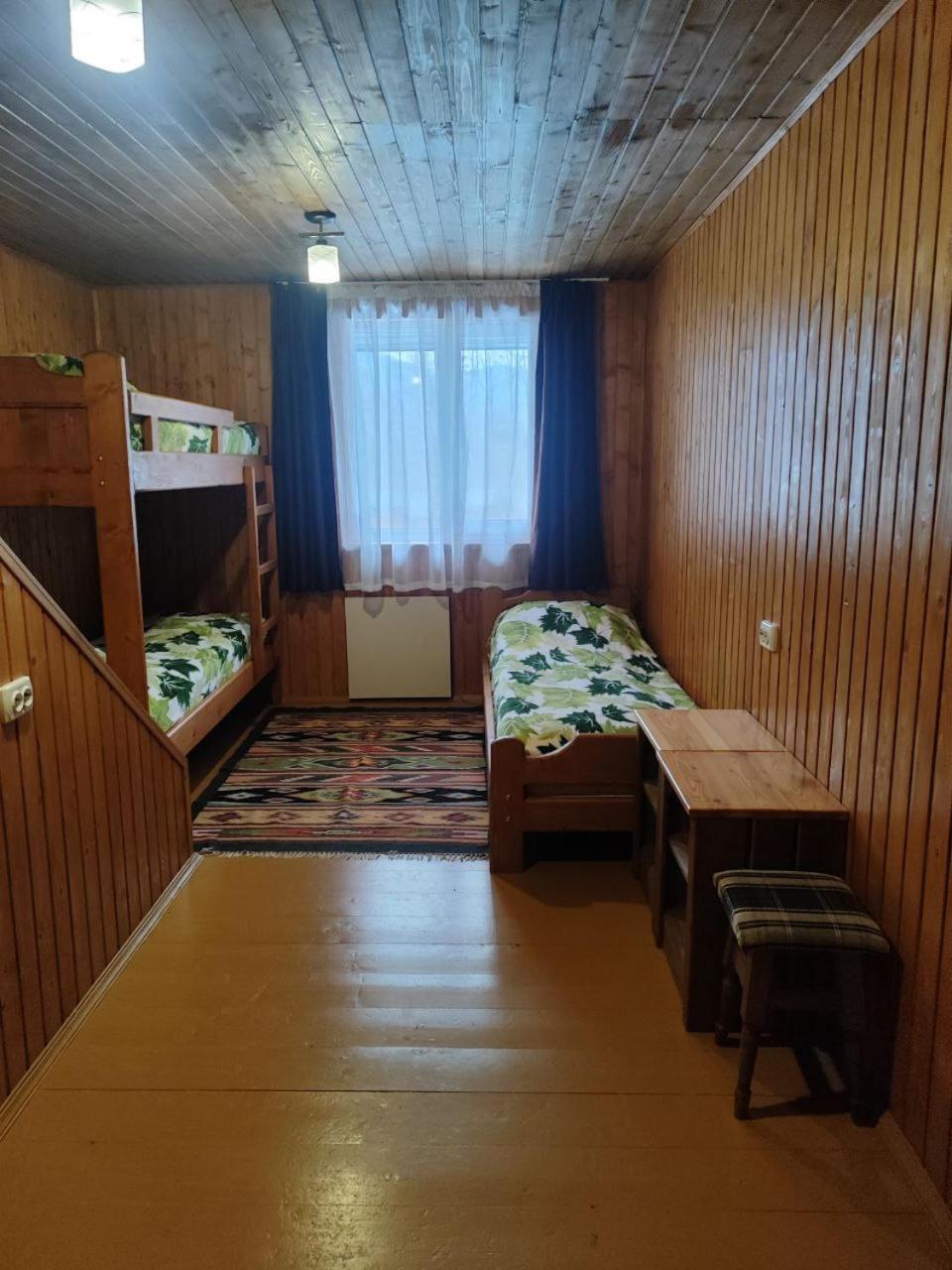 Рада Дараба Hotel Krasnik Luaran gambar