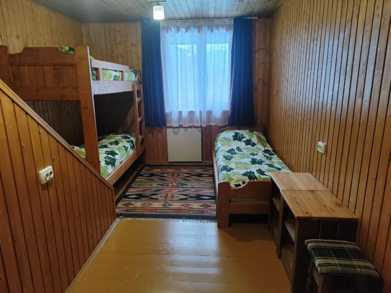 Рада Дараба Hotel Krasnik Luaran gambar